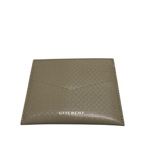 BNWT Givenchy Beige  in 4G classic monogram quiet luxury minimalist card holder